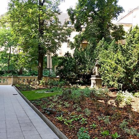 Hotel Svaty Jan Praga Exterior foto