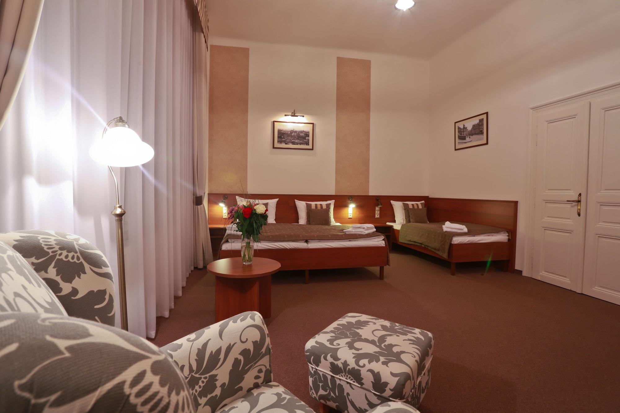 Hotel Svaty Jan Praga Exterior foto