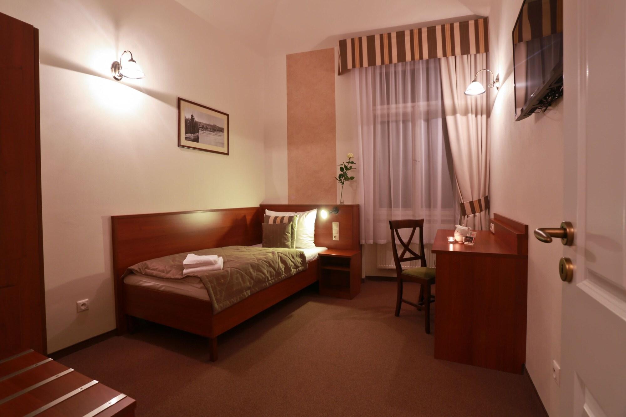 Hotel Svaty Jan Praga Exterior foto